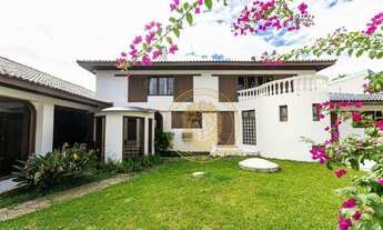 Imagem: Casa ampla com 6 dormitórios no Centro