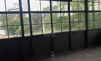 Imagem 7: Salão Comercial à Venda em Centro de Guaiçara 315m² Privativos + Quintal