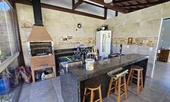 Imagem 5: Casa com Área de Festas e Piscina no Centro - Barra Velha/SC