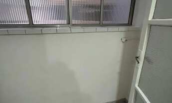 Imagem 4: Kitnet com sacada - Ótima Localização