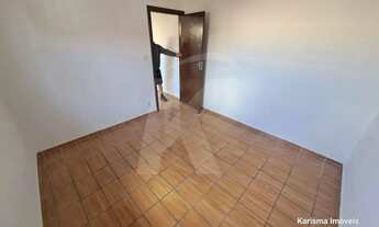 Imagem: Casa com 1 quarto, sala, cozinha, banheiro