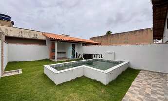 Imagem 2: Casa com Piscina nos fundos e garagem para 4 carros em Itanhaém no Jamaica