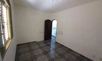 Imagem 7: Oportunidade - Casa térrea -Bosque dos Eucaliptos - 3 Dormitórios - 117m²