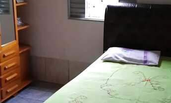 Imagem 7: Casa na Cidade de Jaraguá: Espaçosa, Confortável e Próxima ao Mercado!