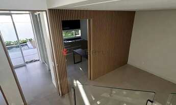 Imagem 3: Sobrado à venda e para alugar em Jundiaí, Cidade Santos Dumont, com 4 suítes, com 350 m²