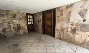 Imagem 5: Casa para Aluguel em Louveira , 3 Dormitórios com armários, quintal e churrasqueira