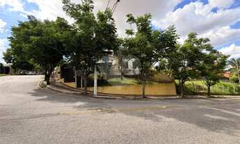 Imagem 3: Sobrado comercial à venda ou para alugar com 7 quartos, sendo 1 suíte, em Jardim Eltonvill