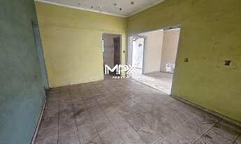 Imagem 2: Casa à venda em Piracicaba, Centro, com 4 quartos, com 196.91 m²