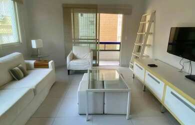 Imagem 7: APTO ENORME, TODO REFORMADO, EM EXC. LOCALIZAÇÃO, APENAS 200MTS DO MAR!