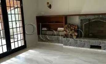 Imagem: Casa à venda com 4 quartos no Condomínio