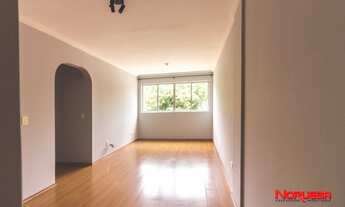 Imagem 3: Apartamento com 3 quartos para alugar por R$ 1300.00, 79.00 m2 - AGUA VERDE - CURITIBA/PR