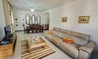 Imagem 5: Linda casa em condomínio 4 suítes com piscina e área gourmet !