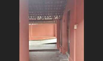 Imagem 3: Alugo casa no centro de Trindade GO