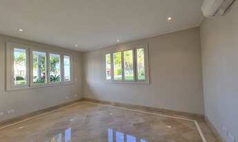 Imagem 7: Casa de condomínio para aluguel tem 500 metros quadrados com 6 quartos