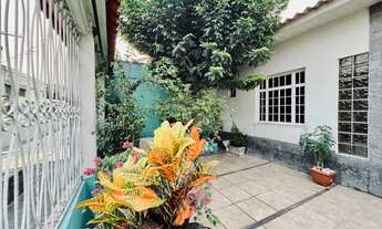 Imagem 2: Casa à venda com 4 quartos em Parque 10 de Novembro - Manaus AM