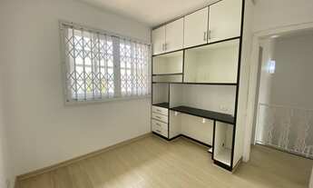 Imagem 7: Casa Comercial para Locação em Itajaí, Centro, 4 dormitórios, 1 suíte, 3 banheiros, 2 vaga