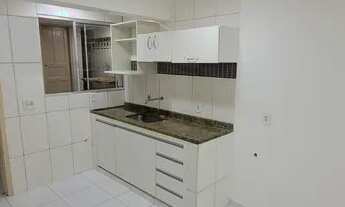 Imagem 3: Alugo apartamento (SEM garagem, nem para moto), ideal para casal. Não aceitamos pets.<b