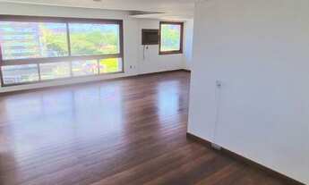 Imagem 5: Apartamento para aluguel tem 184 metros quadrados com 4 quartos em Mont Serrat - Porto Ale