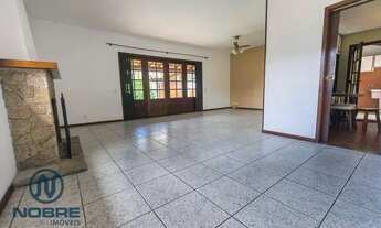 Imagem 4: Casa com 4 dormitórios para alugar, 200 m² por R$ 4.392,01/mês - Iucas - Teresópolis/RJ