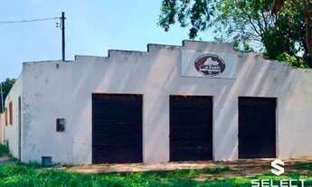 Imagem 2: Leilão Judicial - Até 35% de desconto - Imóvel comercial com 274 m² no Popular Nova