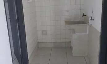 Imagem 2: Casa de Fundos Casa com 2 dormitórios