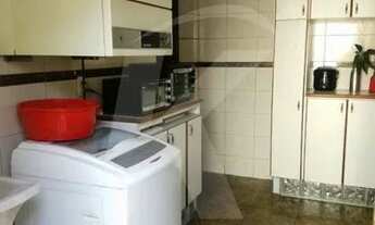 Imagem 5: Sobrado de 3 dormitórios com 3 vagas de garagem coberta na Vila Amalia