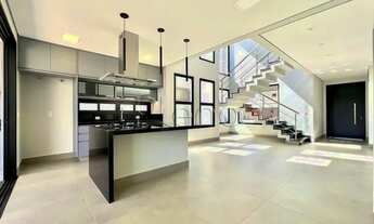 Imagem 4: Casa à venda no Condomínio Royal Garden - Paulínia/SP