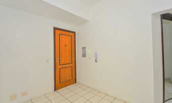 Imagem 2: Apartamento Residencial para Venda no Jardim Botânico em Curitiba, 36 m²