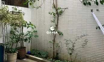 Imagem 3: Triplex em Village á venda no Marapé em Santos