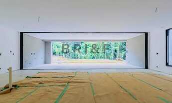 Imagem 7: Casa em condomínio com 4 suítes, jardim privativo com piscina na Granja Julieta