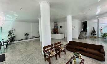 Imagem 5: Edifício N. Sra. de Nazaré: Amplo Apartamento na Av. Nazaré 174m² 3 Quartos