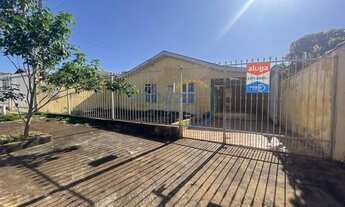 Imagem 1: Casa Residencial com 3 quartos para alugar por R$ 750.00, 100.00 m2 - VIVI XAVIER - LONDRI