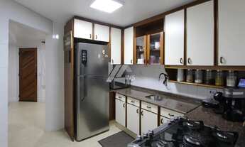 Imagem 4: Sobrado em excelente localização!!!