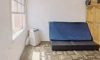 Imagem 2: JK mobiliado à venda na Av. Azenha Porto Alegre, pronto para morar