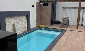 Imagem 5: Vendo casa com piscina de 2/4 sendo uma suíte no Tomba