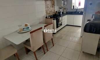 Imagem 3: Casa disponível para venda no bairro Jardim Europa em Uberlândia-MG