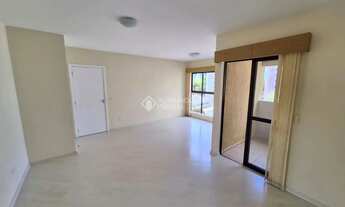 Imagem 4: Apartamento no Bairro Água Verde, localização privilegiada, 95 metros privativos e 2 vagas