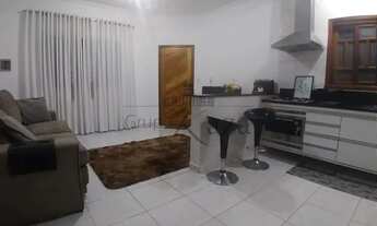 Imagem: Casa - Cidade Morumbi - 2 Dormitórios