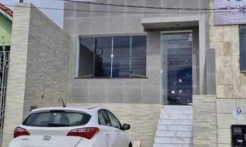 Imagem: Casa na Avenida Pedro Calazans 27130