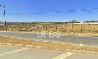 Imagem 3: Terreno Comercial de 33.000 m² à Venda na BR-153 esq com Av Leste Oeste Conjunto Caiçara