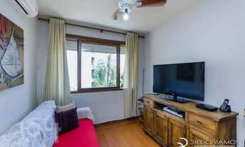 Imagem 2: Imóvel para venda tem 74 metros quadrados em Petrópolis - Porto Alegre - RS