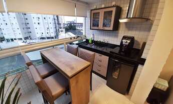 Imagem 6: Apartamento 02 dormitórios, com linda varanda gourmet, na Guilhermina em Praia Grande - SP