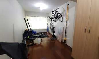 Imagem 3: Sobrado completo e espaçoso em ótima localização