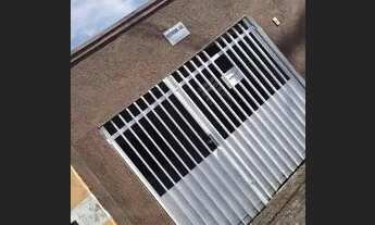 Imagem: Vendo casa meio terreno, ótima localização