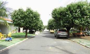 Imagem 2: Casa Térrea no Condomínio Altos do Jardim Itália 03 Suites