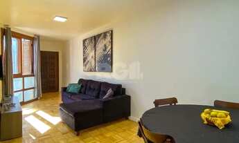 Imagem 7: Apartamento 2 dormitórios, reformado e silenciono no Centro Histórico