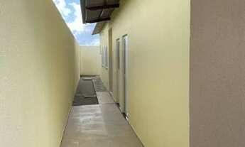 Imagem 2: Casa para venda tem 80 metros quadrados com 2 quartos em Ancuri - Itaitinga - CE