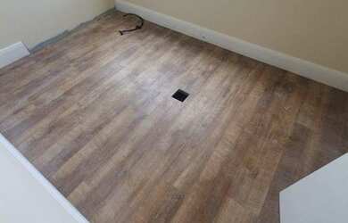 Imagem 7: Excelente sala comercial com 101m², muito bem localizada em frente do aeroporto de Congon