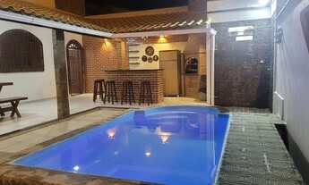 Imagem: Casa para temporada com piscina em Piúma/ES