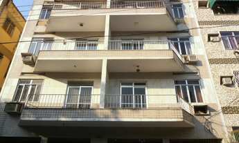 Imagem 1: Apartamento Vila Valqueire Nova Valqueire em frente a praça